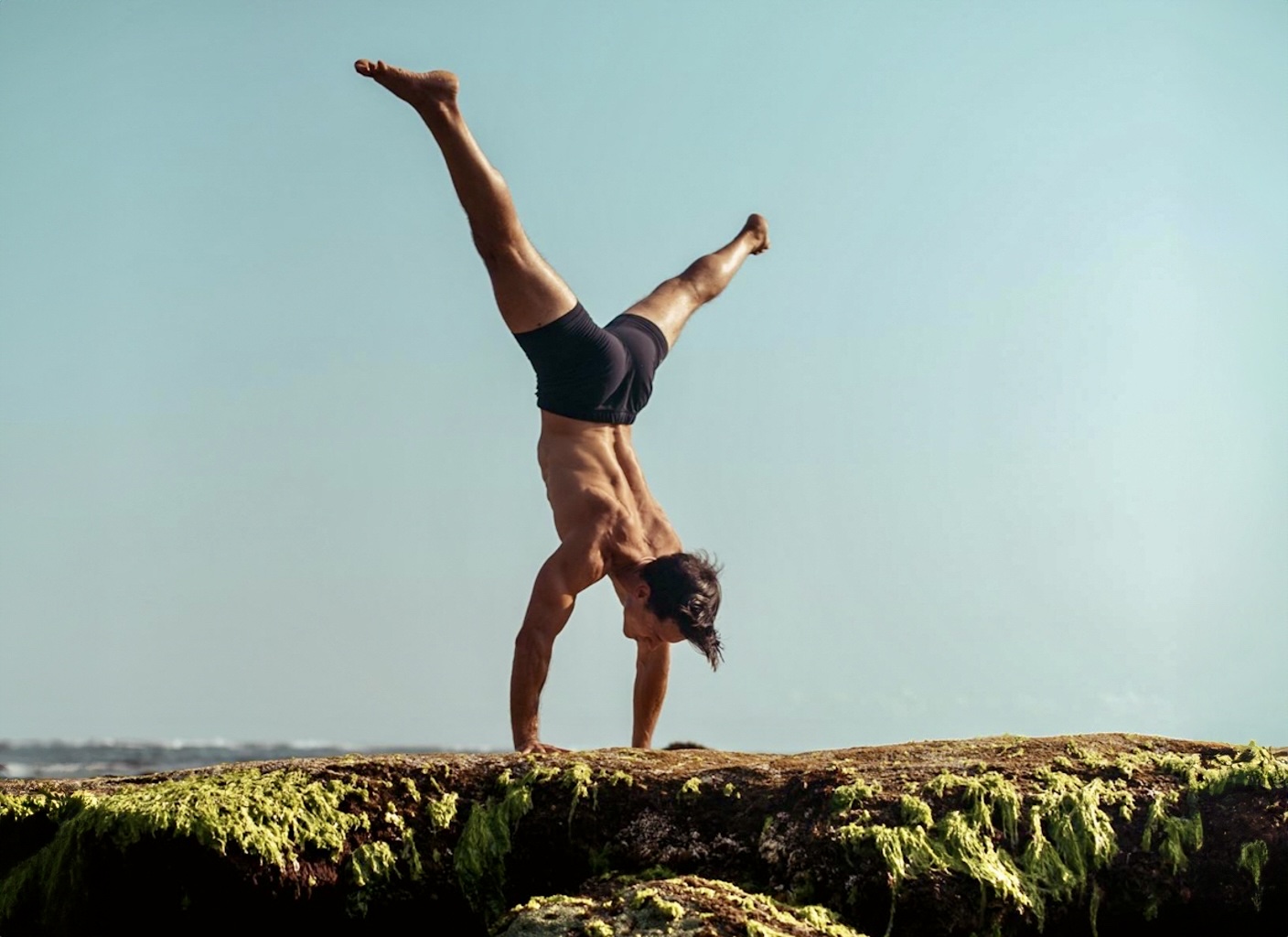 Nico Luce Univers Yoga